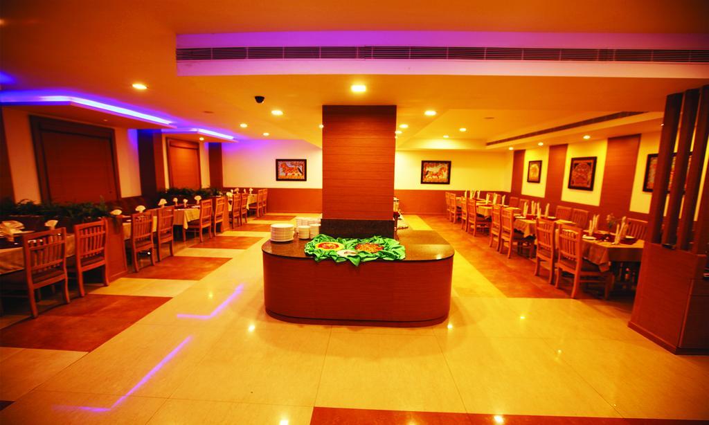 Sterling V Grand Madurai Otel Dış mekan fotoğraf