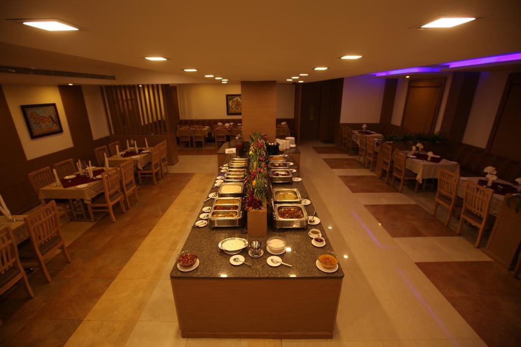 Sterling V Grand Madurai Otel Dış mekan fotoğraf