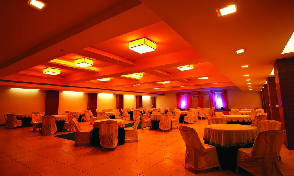 Sterling V Grand Madurai Otel Dış mekan fotoğraf