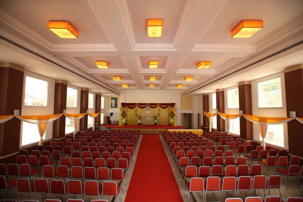 Sterling V Grand Madurai Otel Dış mekan fotoğraf