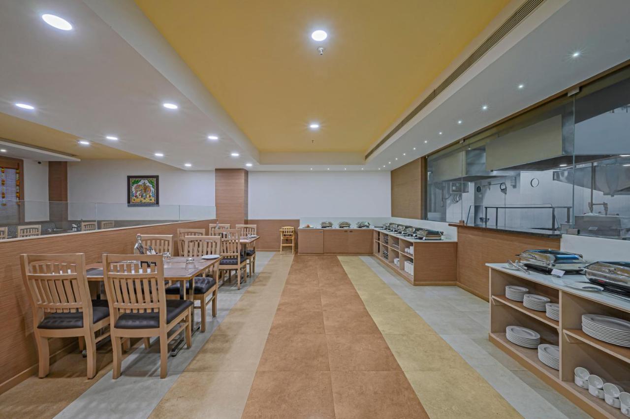 Sterling V Grand Madurai Otel Dış mekan fotoğraf
