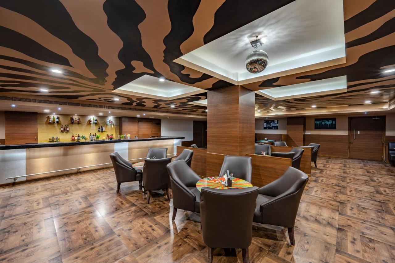Sterling V Grand Madurai Otel Dış mekan fotoğraf