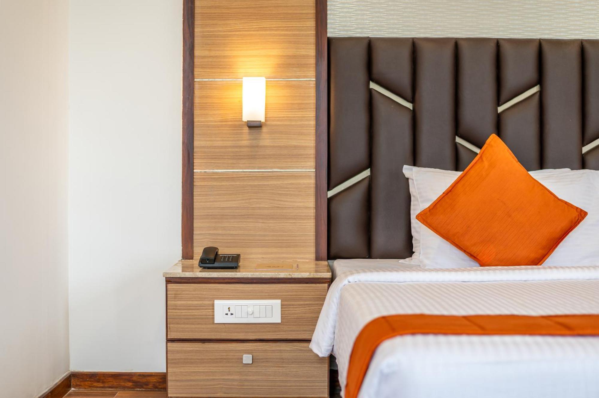 Sterling V Grand Madurai Otel Dış mekan fotoğraf