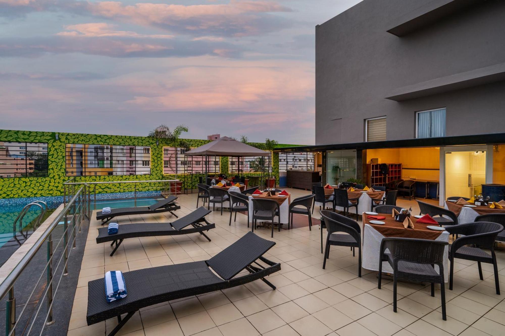 Sterling V Grand Madurai Otel Dış mekan fotoğraf