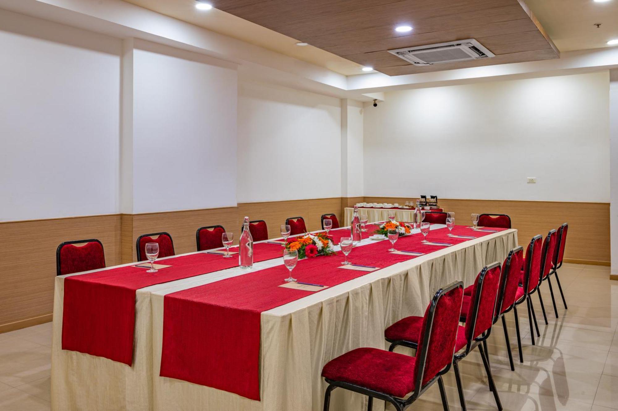 Sterling V Grand Madurai Otel Dış mekan fotoğraf