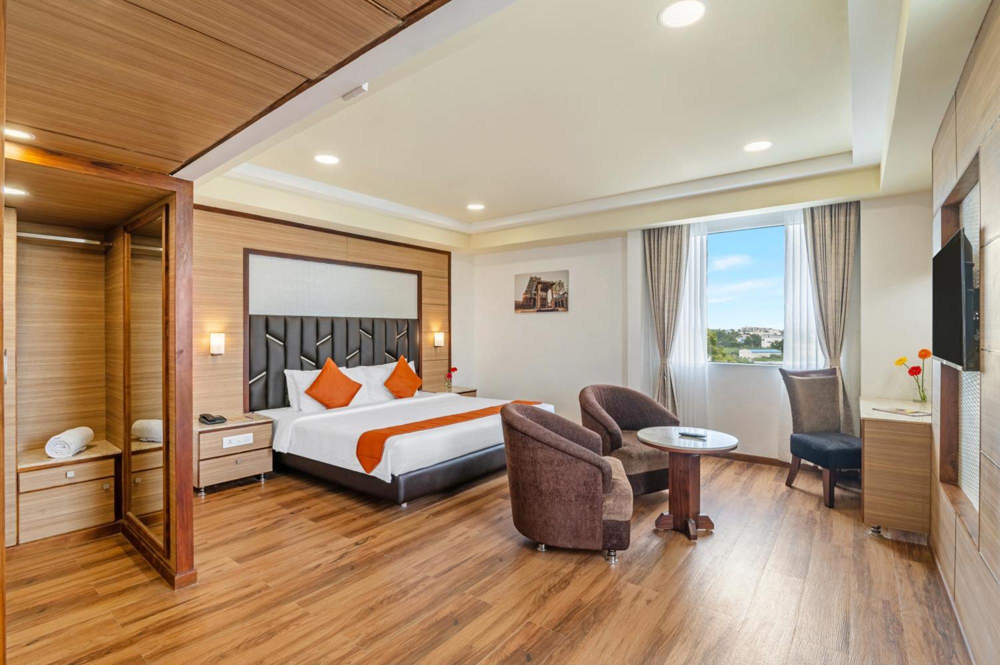 Sterling V Grand Madurai Otel Dış mekan fotoğraf
