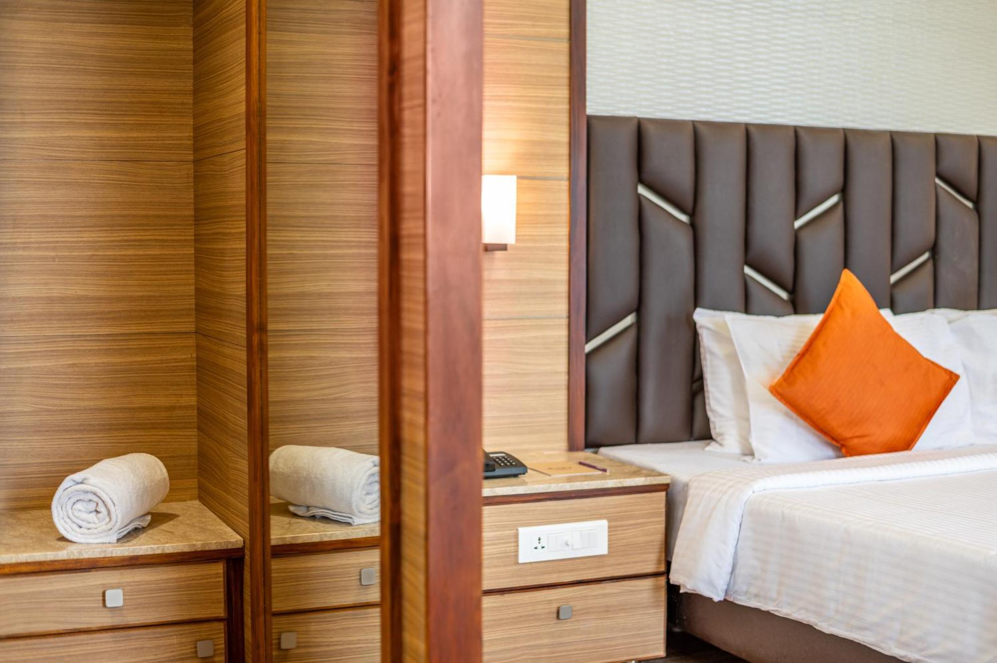 Sterling V Grand Madurai Otel Dış mekan fotoğraf